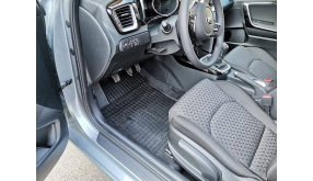 Kia Cee'd 2018-tól mérepontos gumiszőnyeg